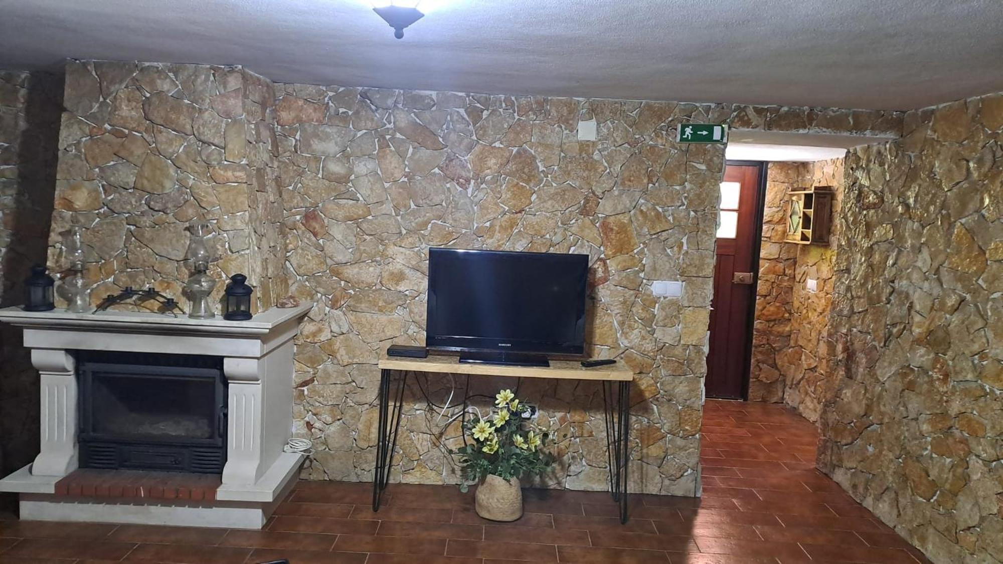 Casa Da Milharica Villa Figueiro Dos Vinhos Exterior photo